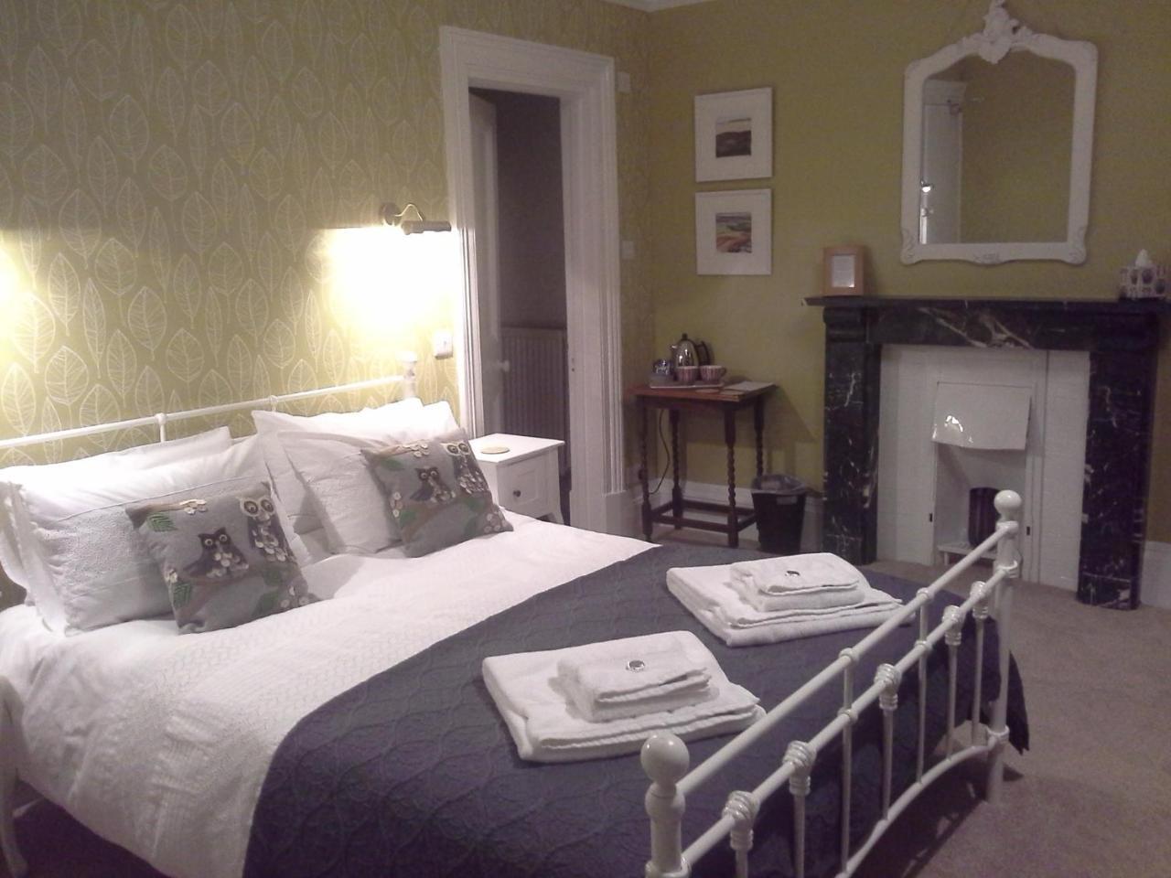 The Old Vicarage B & B Barnstaple Ngoại thất bức ảnh